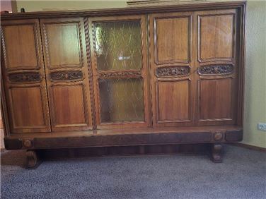 Abbildung: Vintage-Wohnzimmerschrank