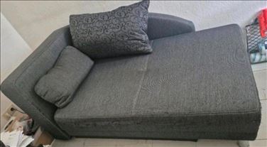 Abbildung: Sofa mit Schlaffunktion und Bettkasten  2 Stück