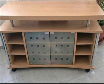 Abbildung: TV Schrank 