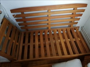 Abbildung: Gartensofa mit Auflagen