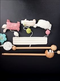 Abbildung: Spieluhren für Babys