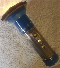 Abbildung: Alte Taschenlampe Vintage 16cm  Metall / Blech k.A.