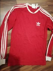 Abbildung: 1 Adidas shirt Gr. S M getragen in guten zustand