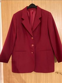 Abbildung: Warmer Blazer Gr 44