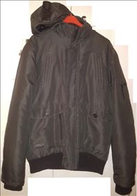 Abbildung: Jack+Jones Winterjacke,schwarz,Gr. XL,sehr guter Zustand